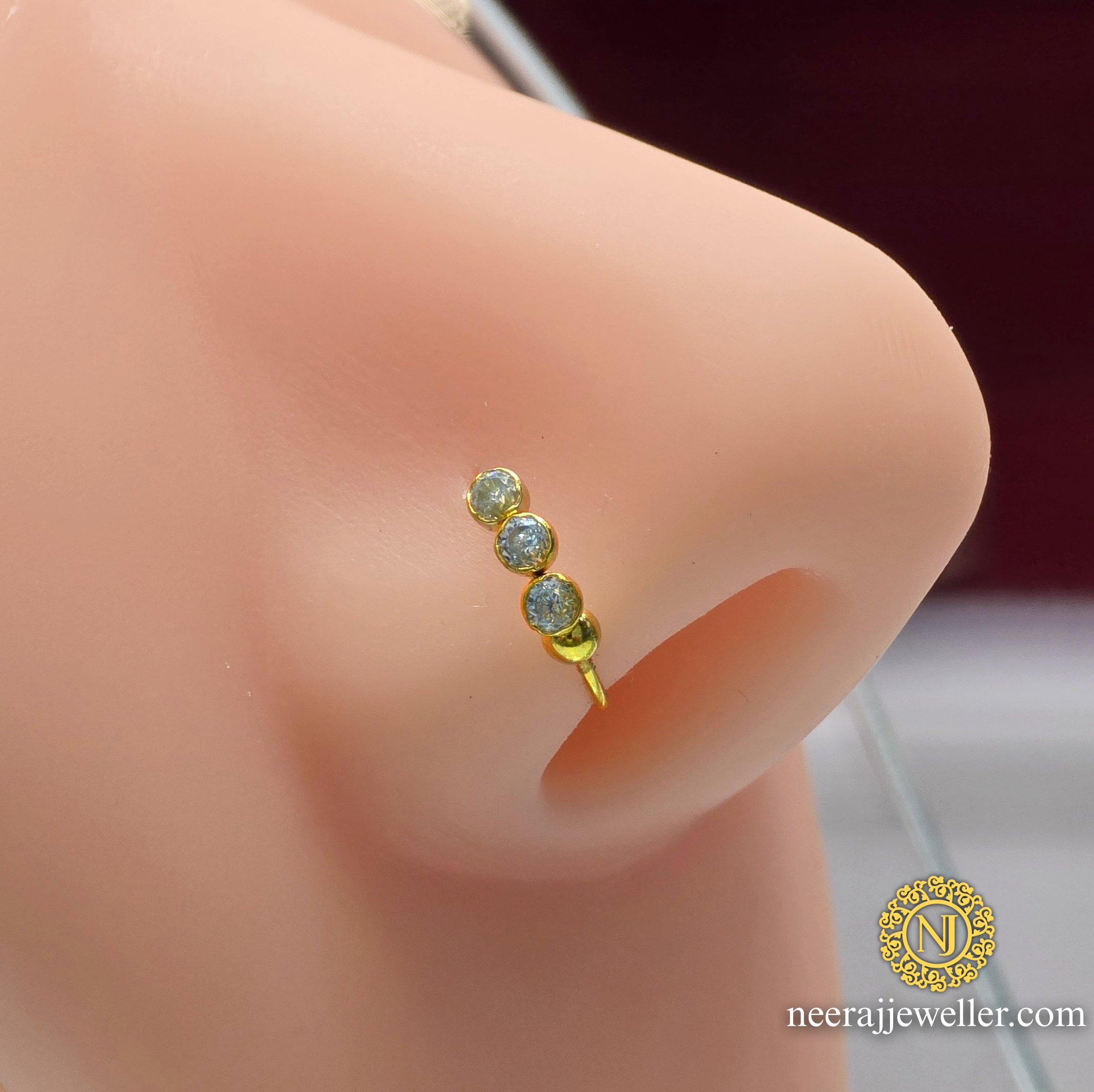 2025/03/1000111971.jpg 18k Three Stone Gold nosering design