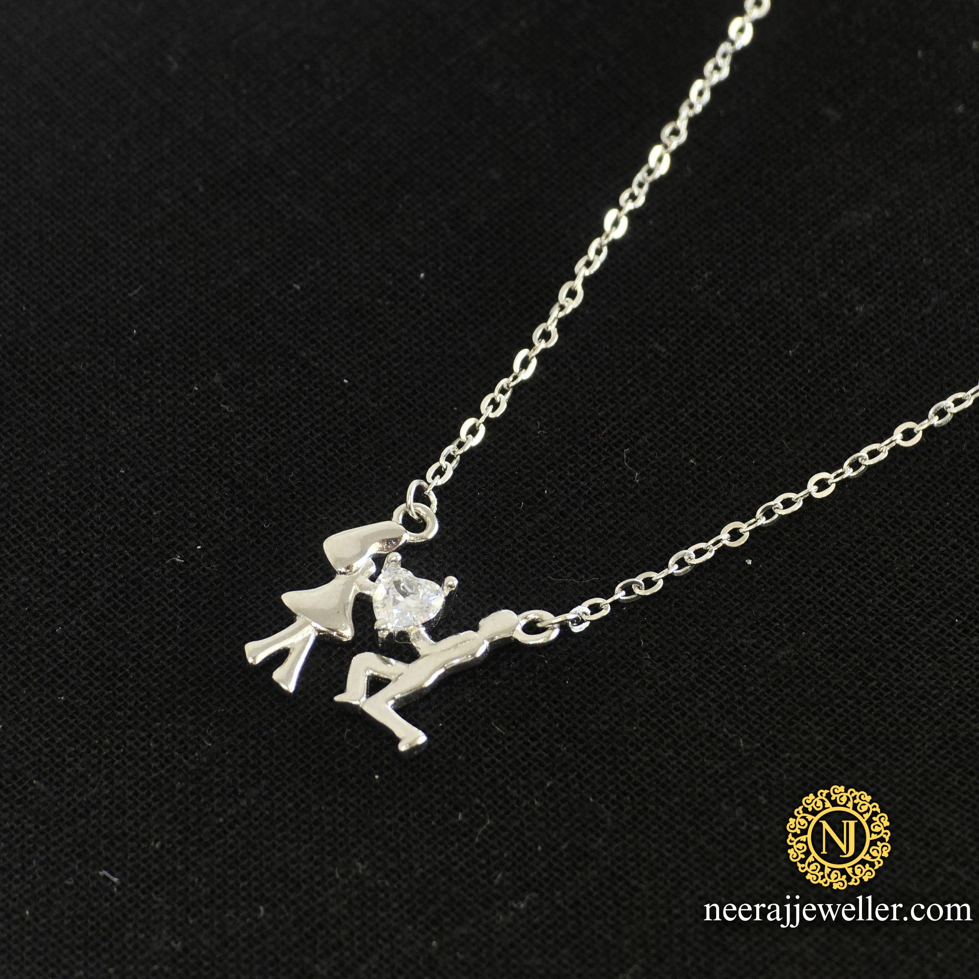 wp-17448214233286160380363094349168-1 SILVER MS PENDAT GIFT